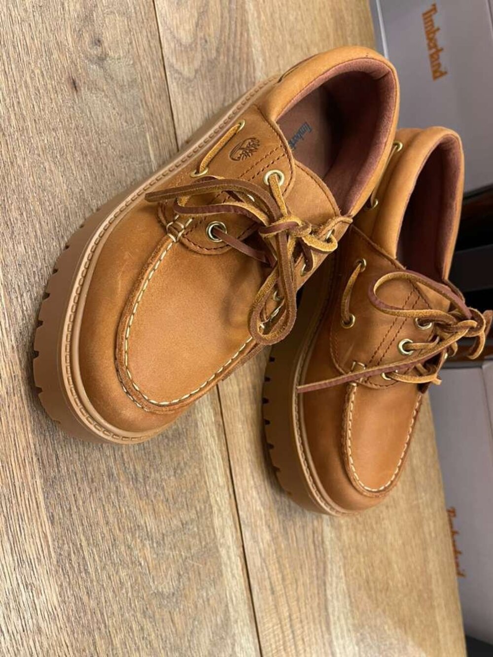 TIMBERLAND WOMEN'S STONE STREET BOAT SHOE RUST NUBUCK  A2GVF-EM7 ALL SIZES